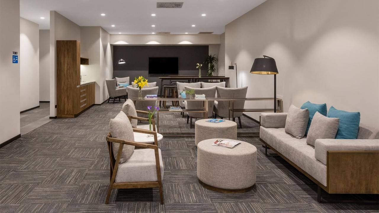 Hotel Room @ 89 Courtenay Place Уелингтън Екстериор снимка
