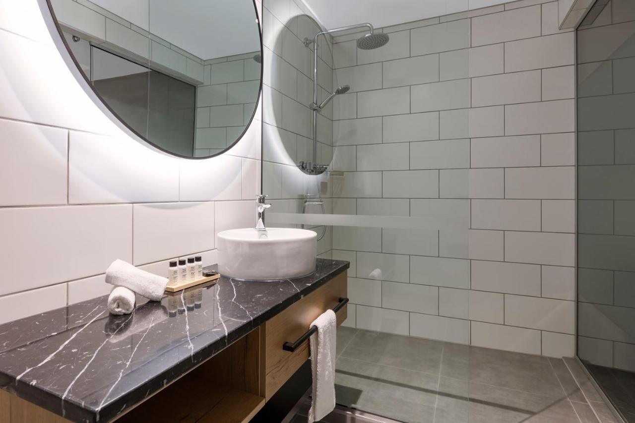 Hotel Room @ 89 Courtenay Place Уелингтън Екстериор снимка